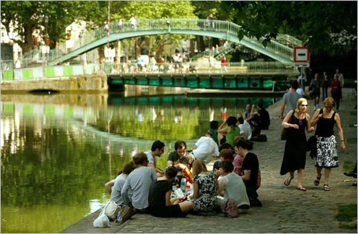 Charmante Studette Paris Canal Saint Martin Luaran gambar